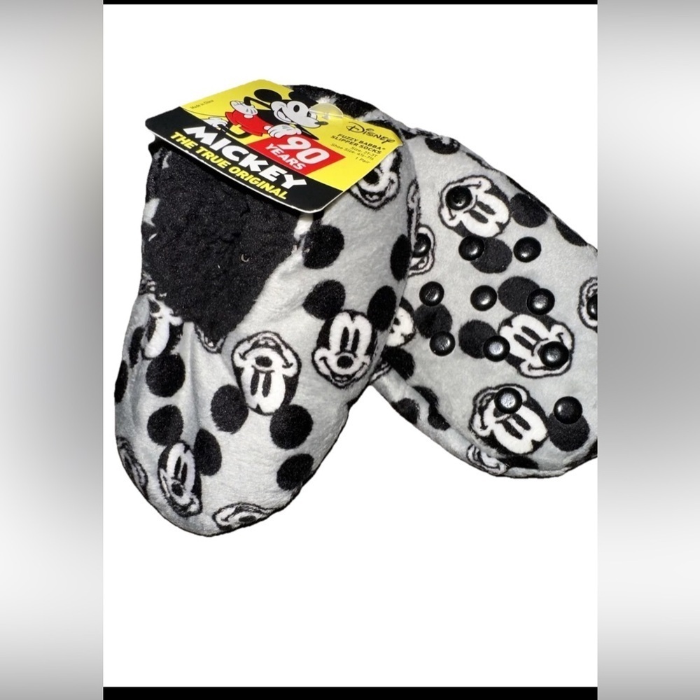Disney Mickey Mouse Fuzzy Babba Slipper Socks Size 2T-3T Slip Safe